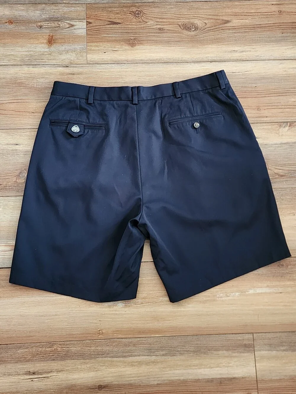 Brooks Brothers Shorts Men's 38 Navy Blue Prosport Pleated Front